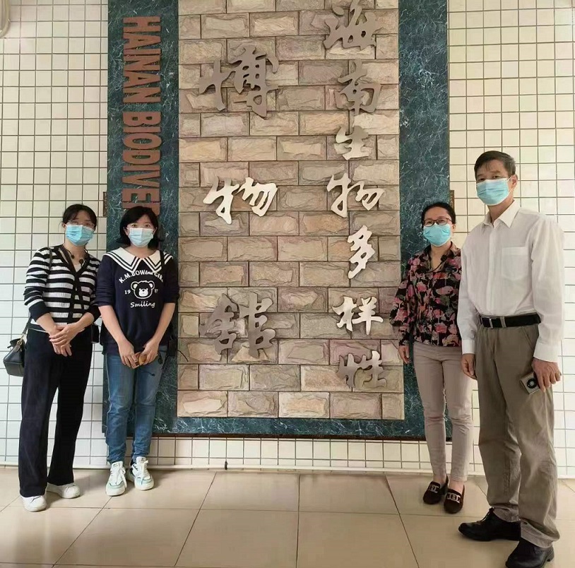 欧乐影院
组织学生参观海南生物多样性博物馆