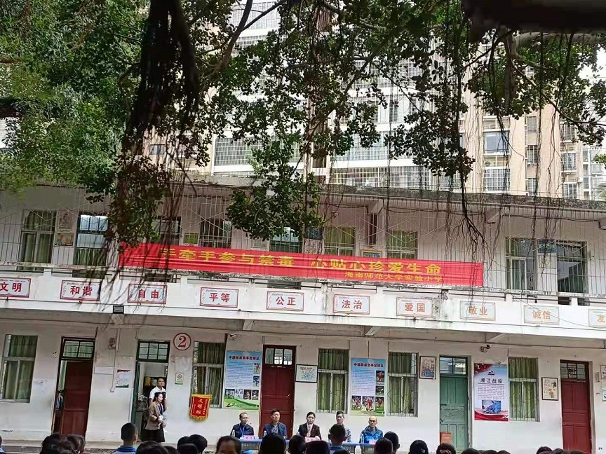 欧乐影院
邀请胡娜法官开展“禁毒”专题知识讲座。